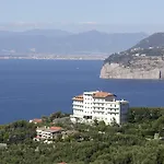 Hotel Grand Aminta 4*