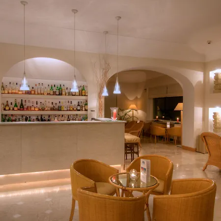 Hotel Grand Aminta 4*