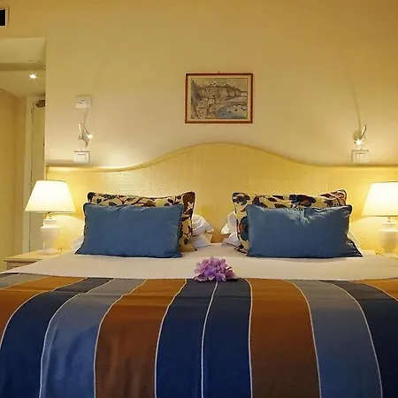 Ξενοδοχείο Grand Aminta 4*