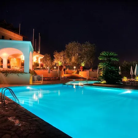 Grand Aminta 4*