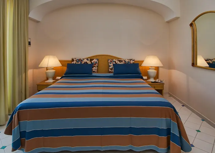 Grand Aminta 4* Península Sorrentina