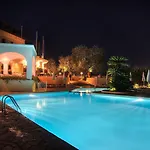 فندق غراند أمينتا 4*